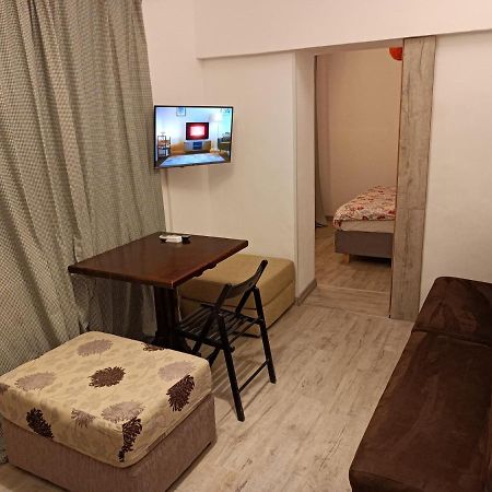Lux Apartament In The Bubble Of Piata Romana Bukarest Exteriör bild