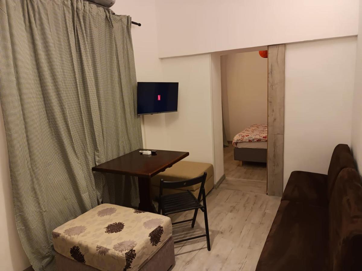 Lux Apartament In The Bubble Of Piata Romana Bukarest Exteriör bild